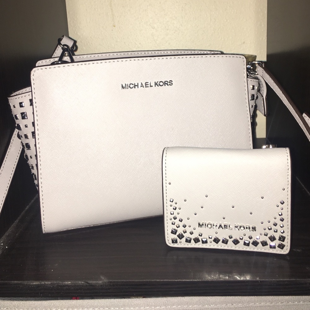 Authentic MK Purse & Wallet